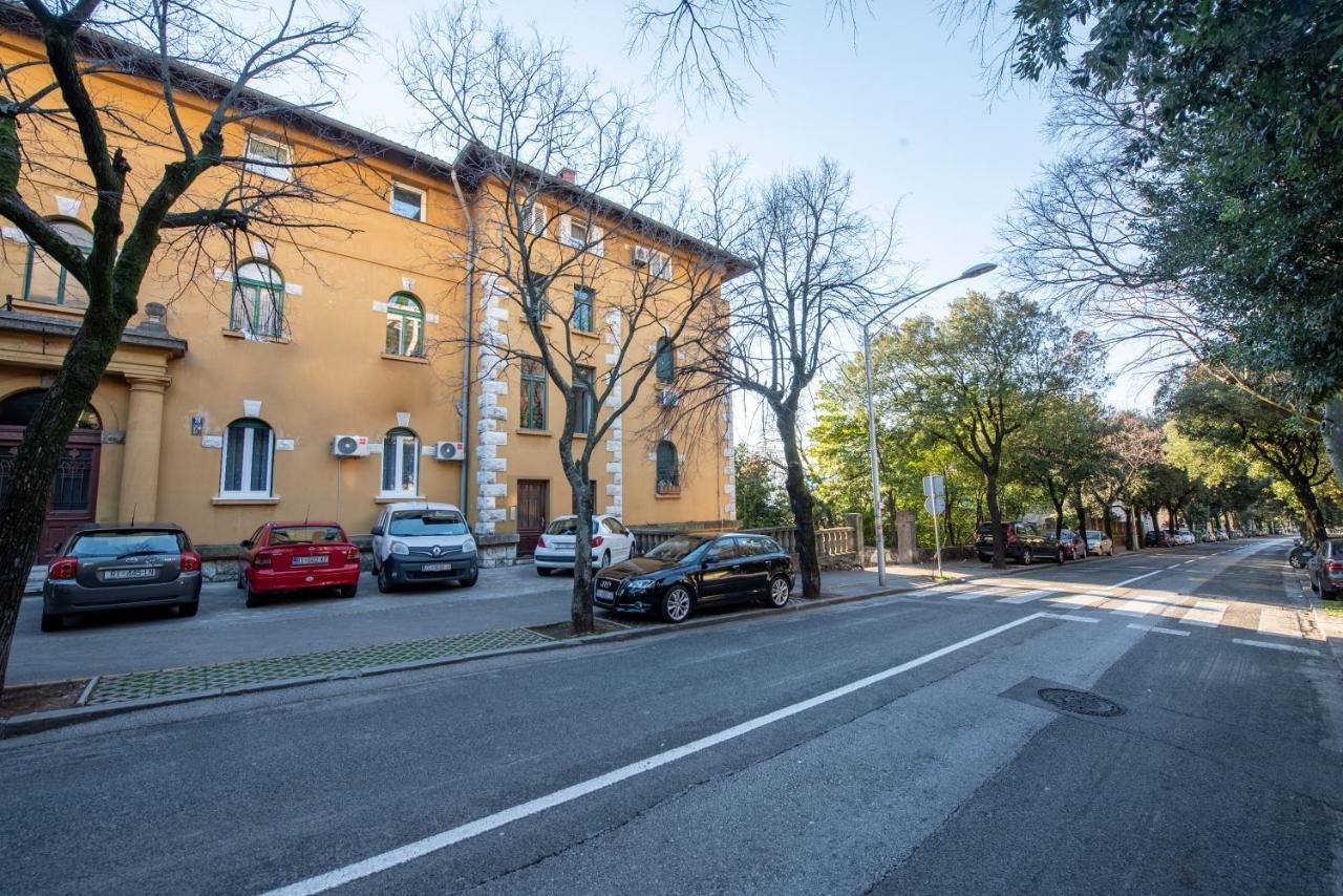 Apartman Cezar Apartment Rijeka Luaran gambar